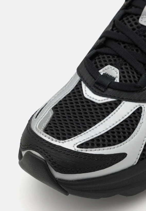 کفش اورجینال Saucony Grid NXT لایف استایل و روزمره و راحتی